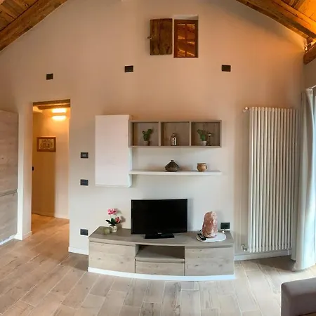 Alle Macine - Historic Molino Maufet Watermill - * Colico