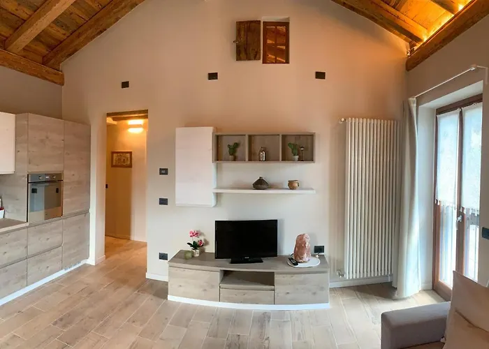 Alle Macine - Historic Molino Maufet Watermill - * Colico