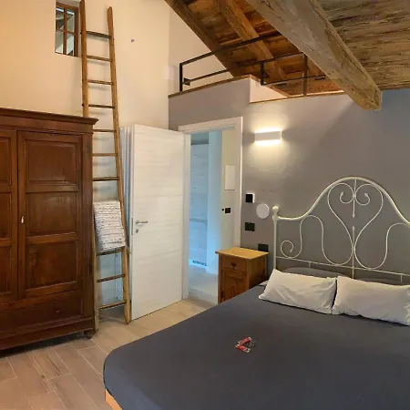 Alle Macine - Historic Molino Maufet Watermill - 科利科